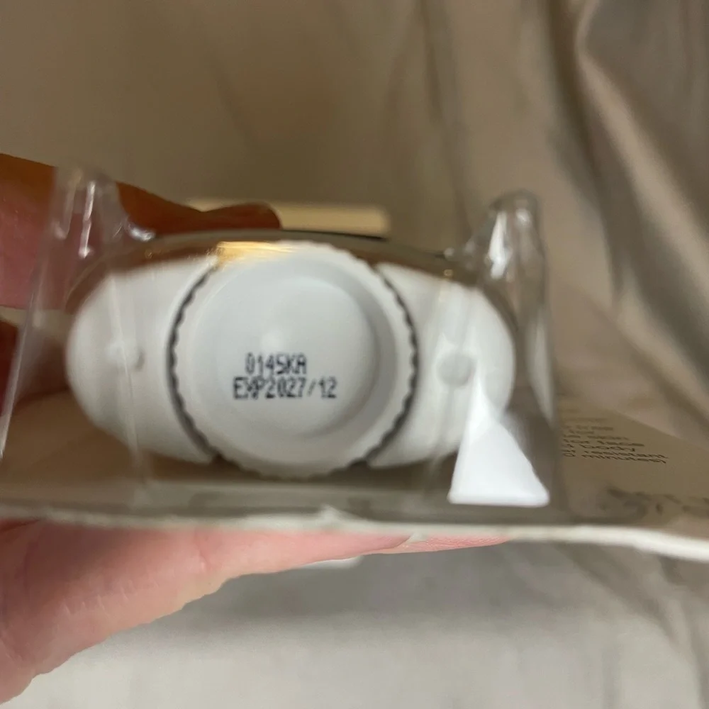 Neutrogena sunscreen stick